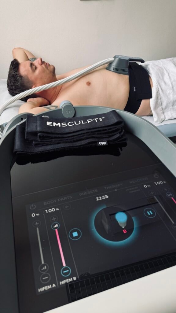 Как протича процедурата emsculpt neo в body aesthetics 6